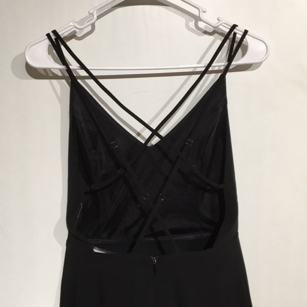 ASTR black crossed strap back